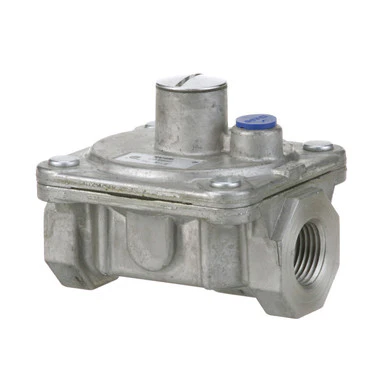 Maxitrol IN/OUT Regulator 250,000 BTU, 1/2" FPT Fits Duke, Groen