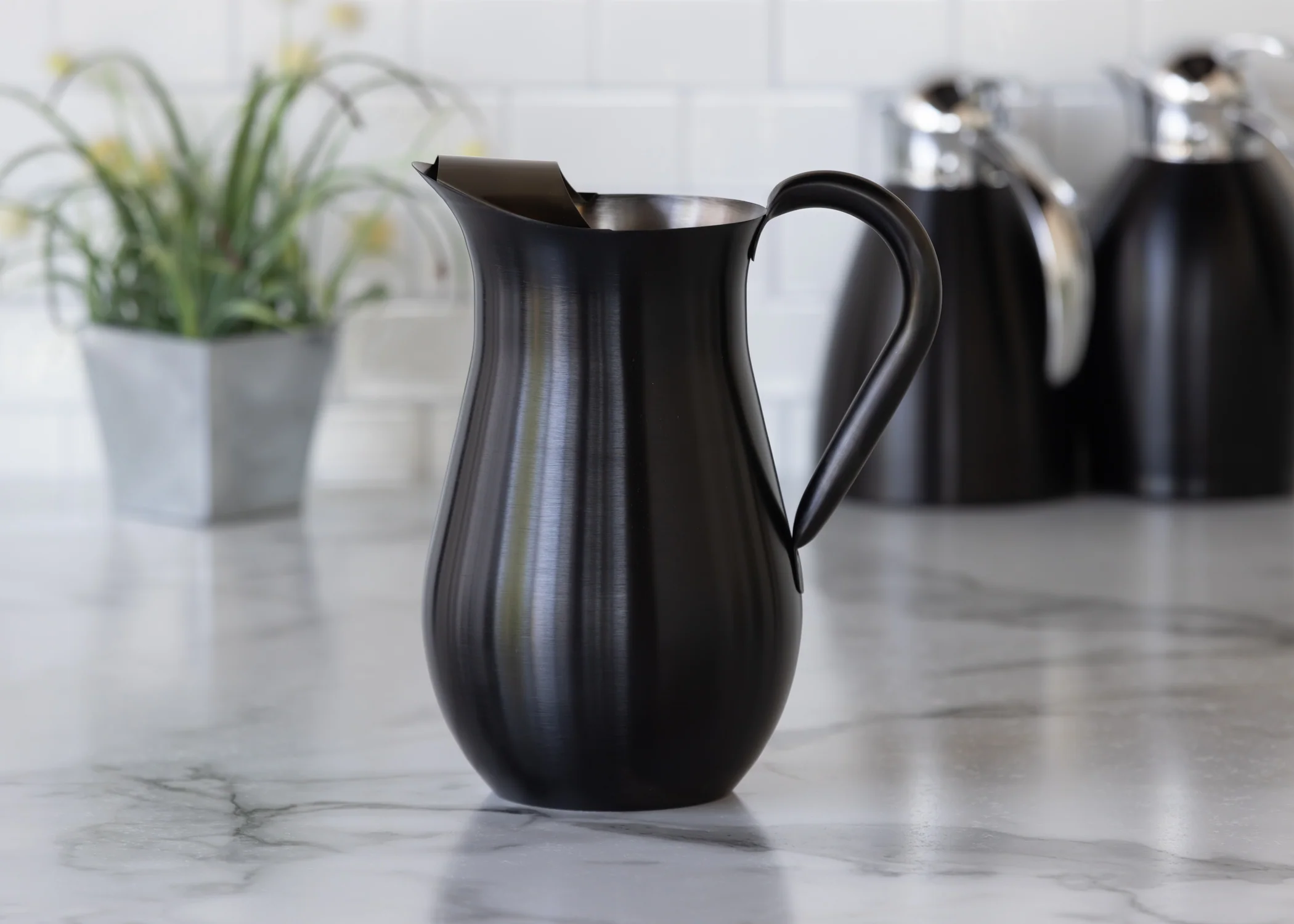 Bell Pitcher 2-Liter Stainless Steel Pitcher with Ice Guard in Black Onyx - Image 2