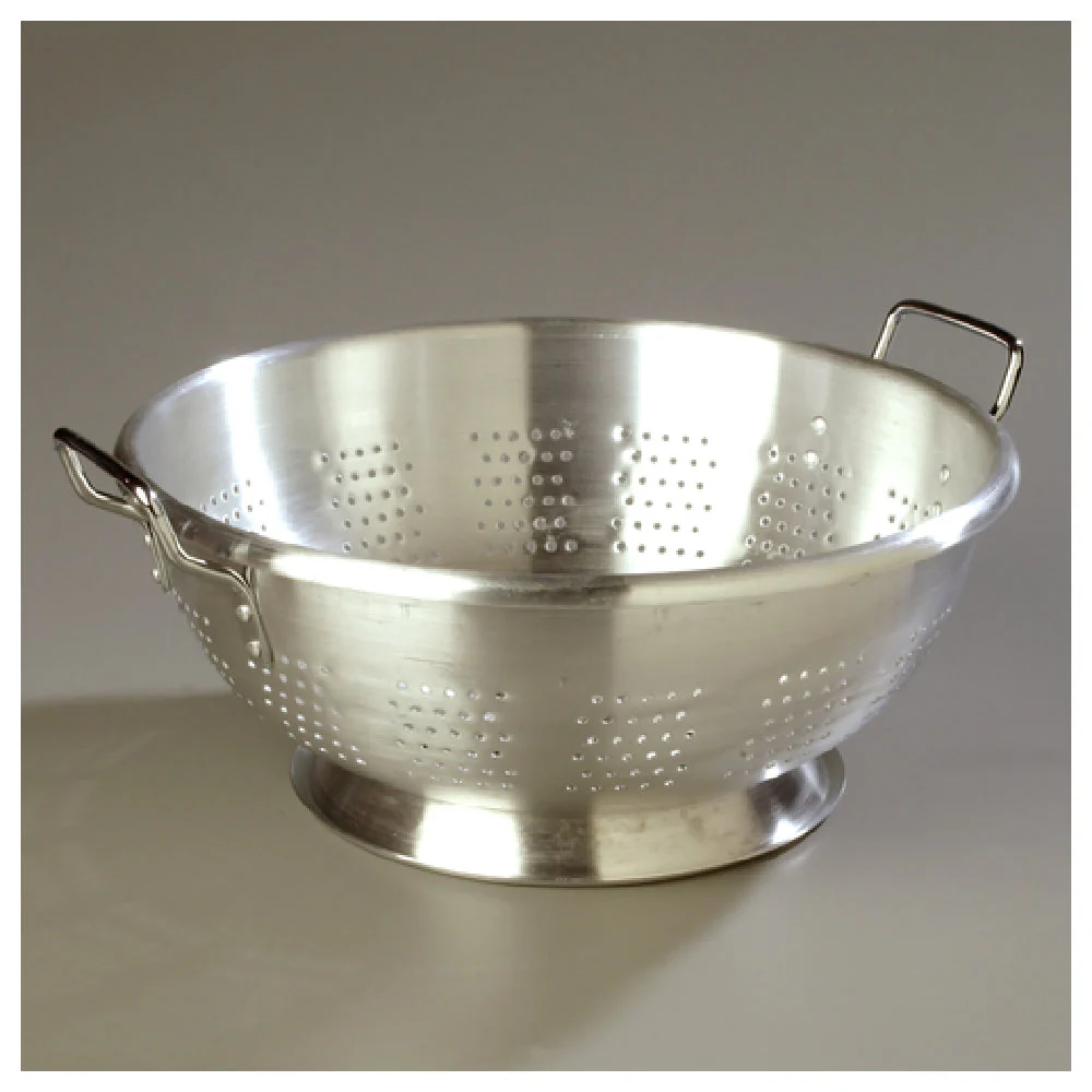 Carlisle 60280 16 Qt Colander 16-1/2 Inch Diameter Aluminum Seamless with Riveted Handles
