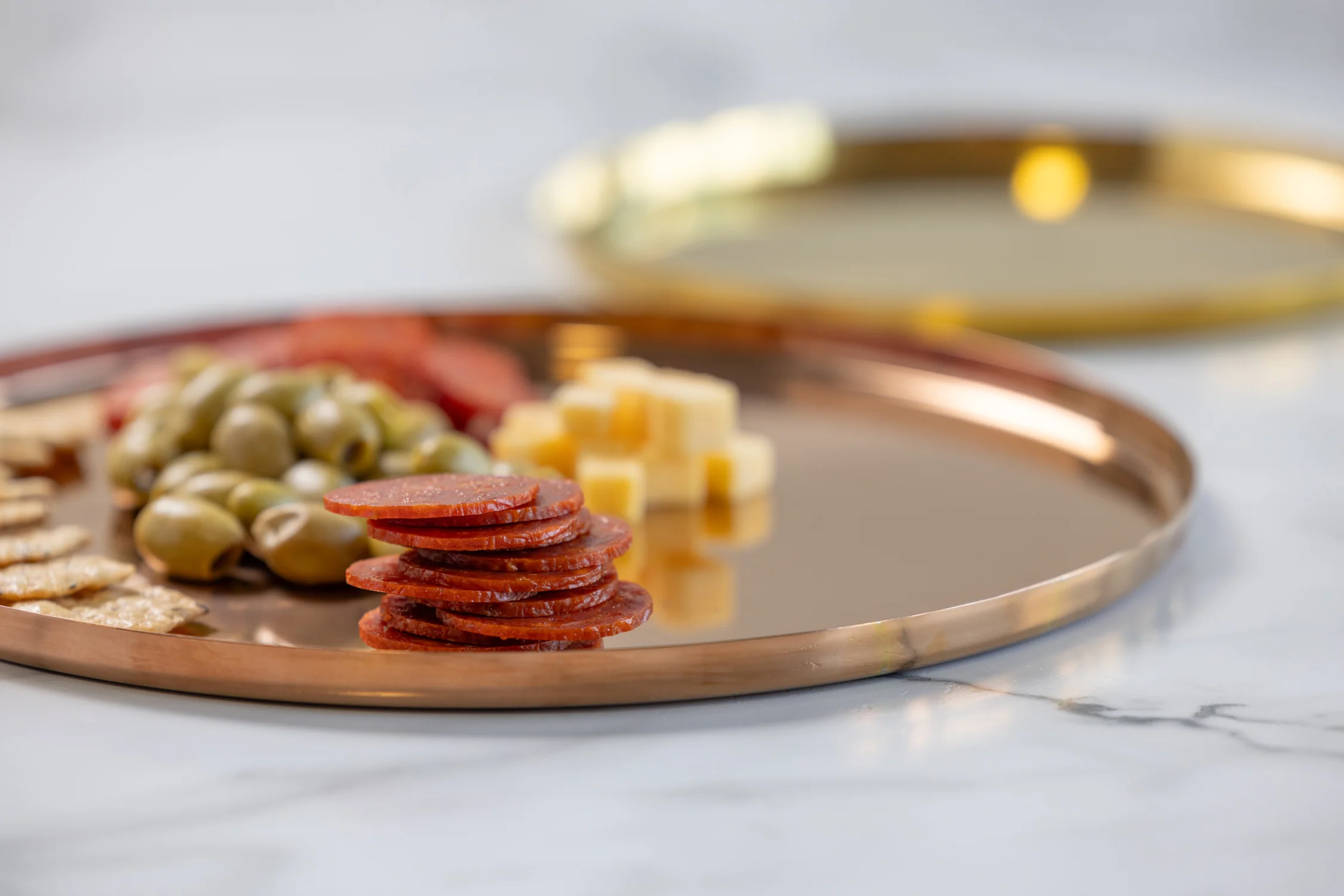 Modern Edge Large 14" Round Serving Tray in Rose Gold - Image 2