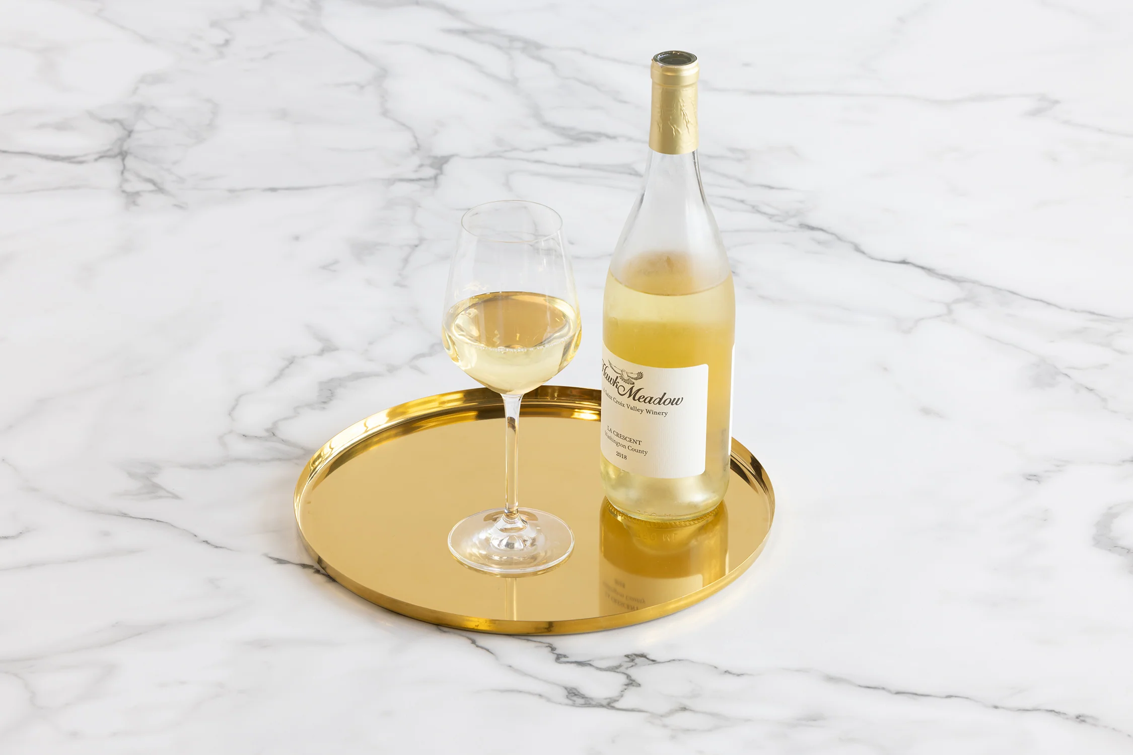 Modern Edge Medium 12" Round Serving Tray in Vintage Gold - Image 4