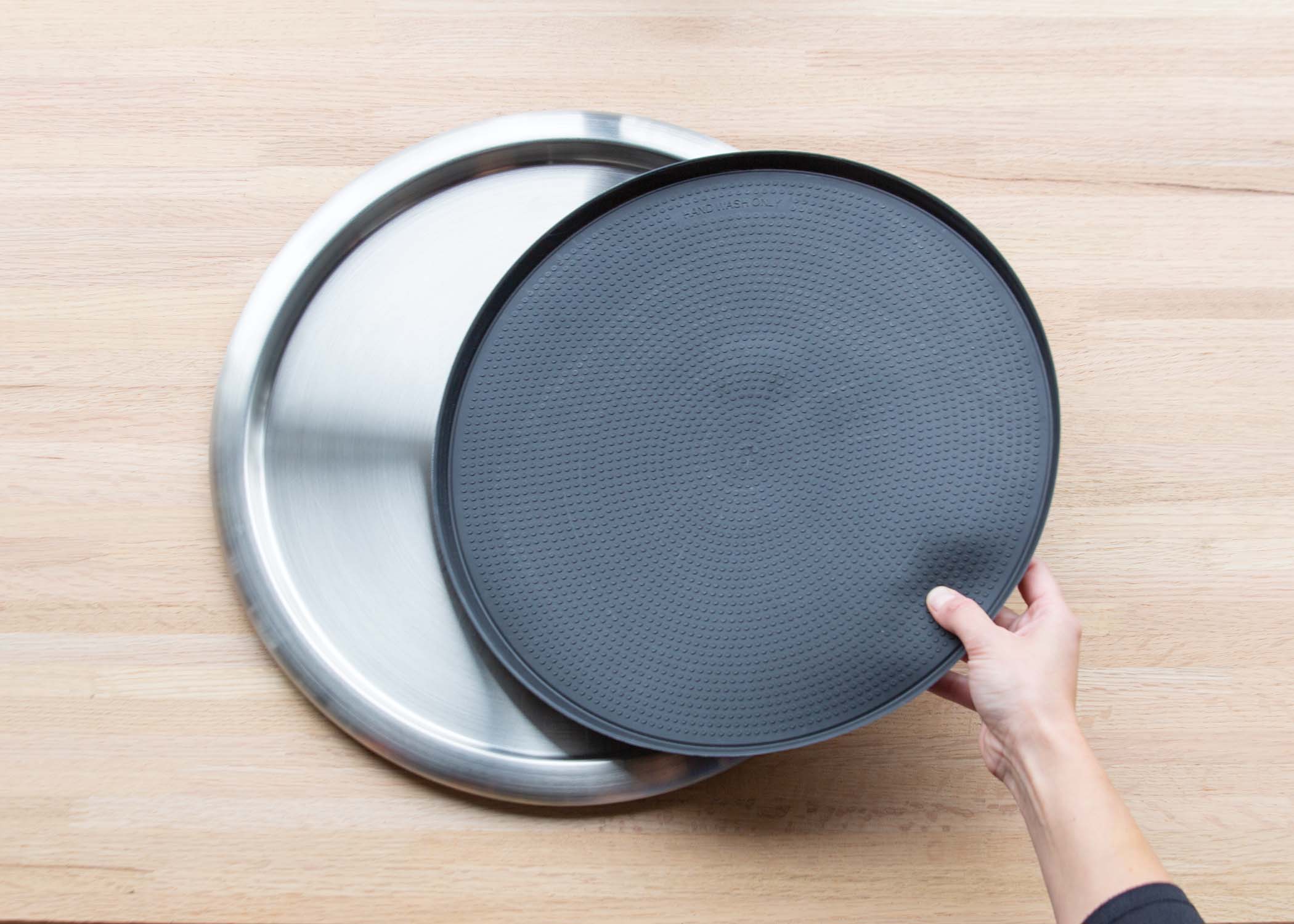 Non-Slip Removable Insert 11 in. Small Round Serving Tray in Rose Gold - Image 3