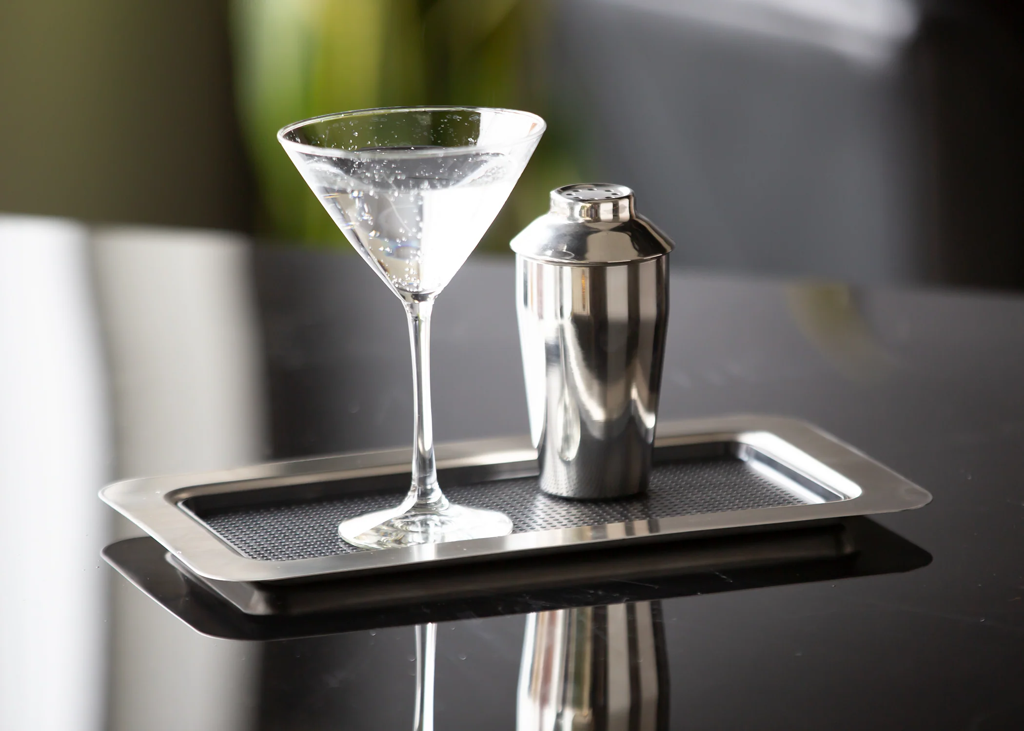 Non-Slip Removable Insert 13 in. x 7 in. Cocktail Serving Tray in Brushed Stainless - Image 2