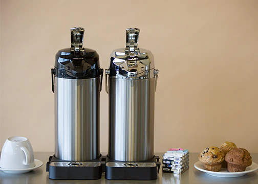 Signa-Air 2.2-Liter Stainless Vacuum Insulated Airpot with Lever Pump Lid in Brushed Stainless and Chrome - Image 2