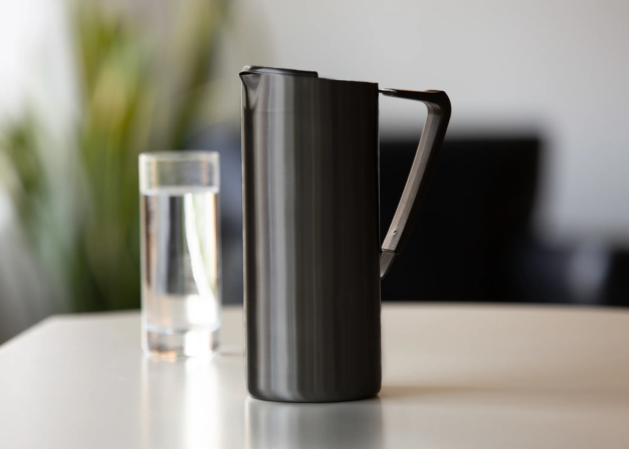 Slim 1.9-Liter Stainless Water Pitcher with Ice Guard in Black Onyx - Image 2