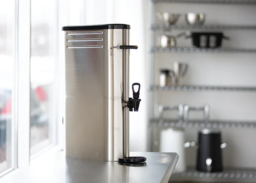 Slim 3.5-Gallon Commercial Stainless Tea Urn in Brushed Stainless and Black - Image 2