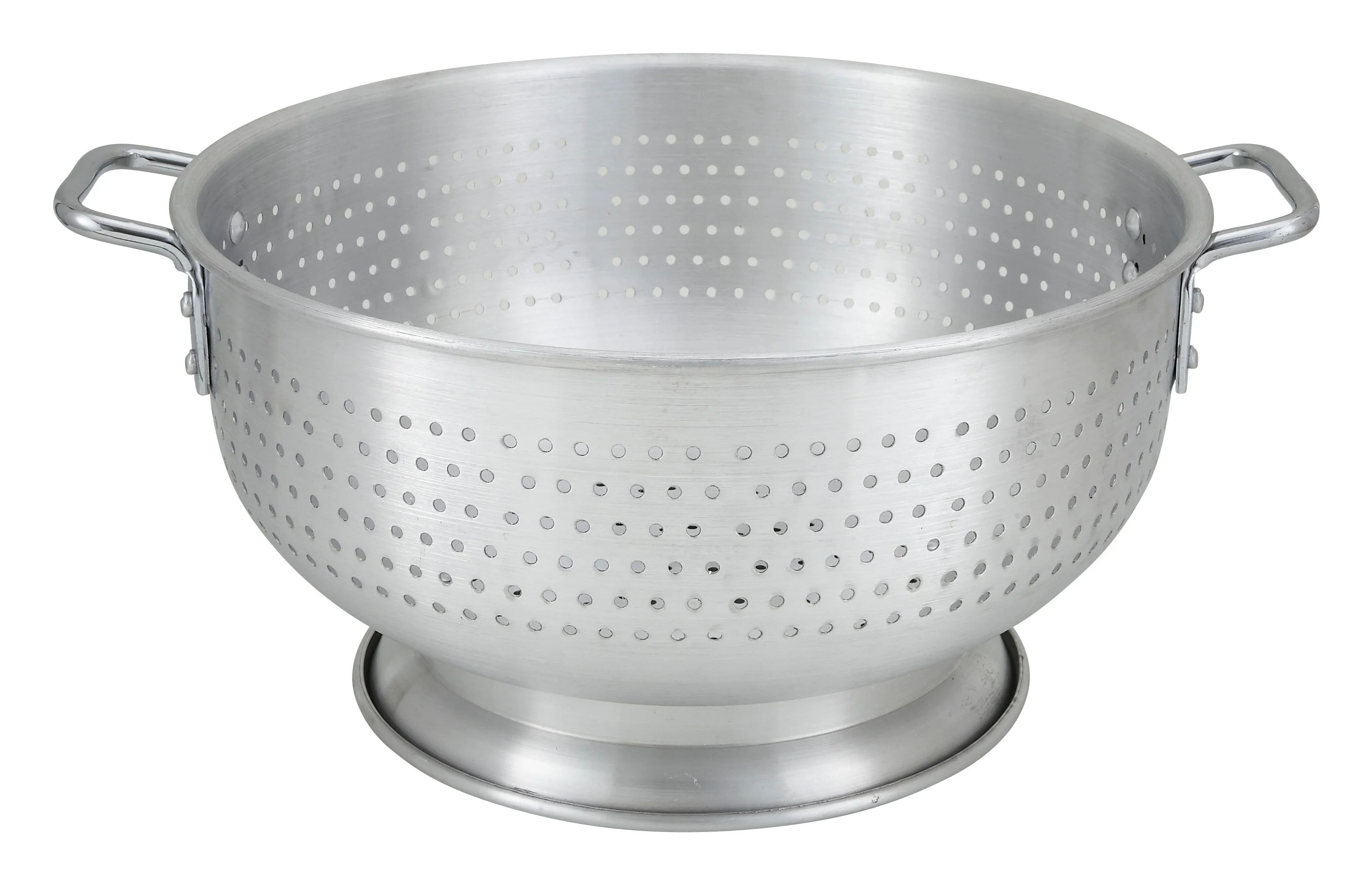 Winco ALO-16BH 16 Qt. Aluminum Colander with Handles and Base - Image 2