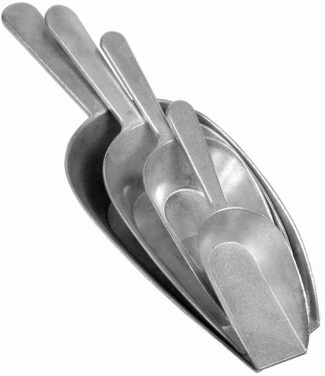 Winco ASFB-24 24 Oz Scoop Flat Bottom with Aluminum Construction - Image 2