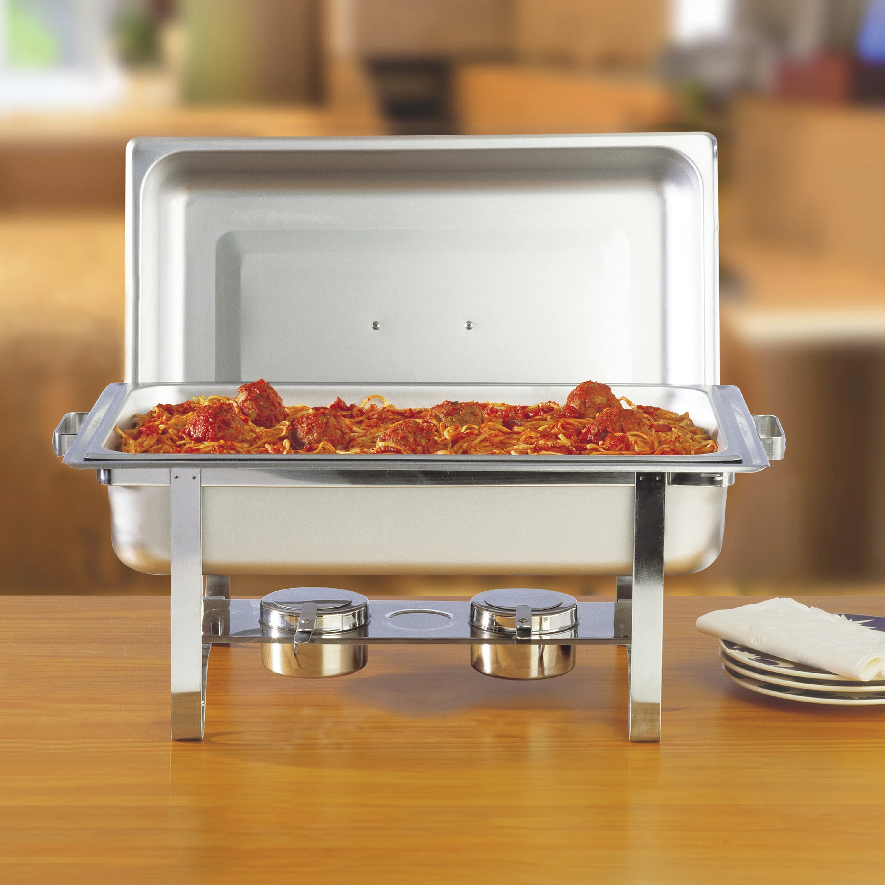 Winco C-3080B 24 Inch 8 Quart Rectangular Chafing Dish with lid clip and plastic handle - Image 4