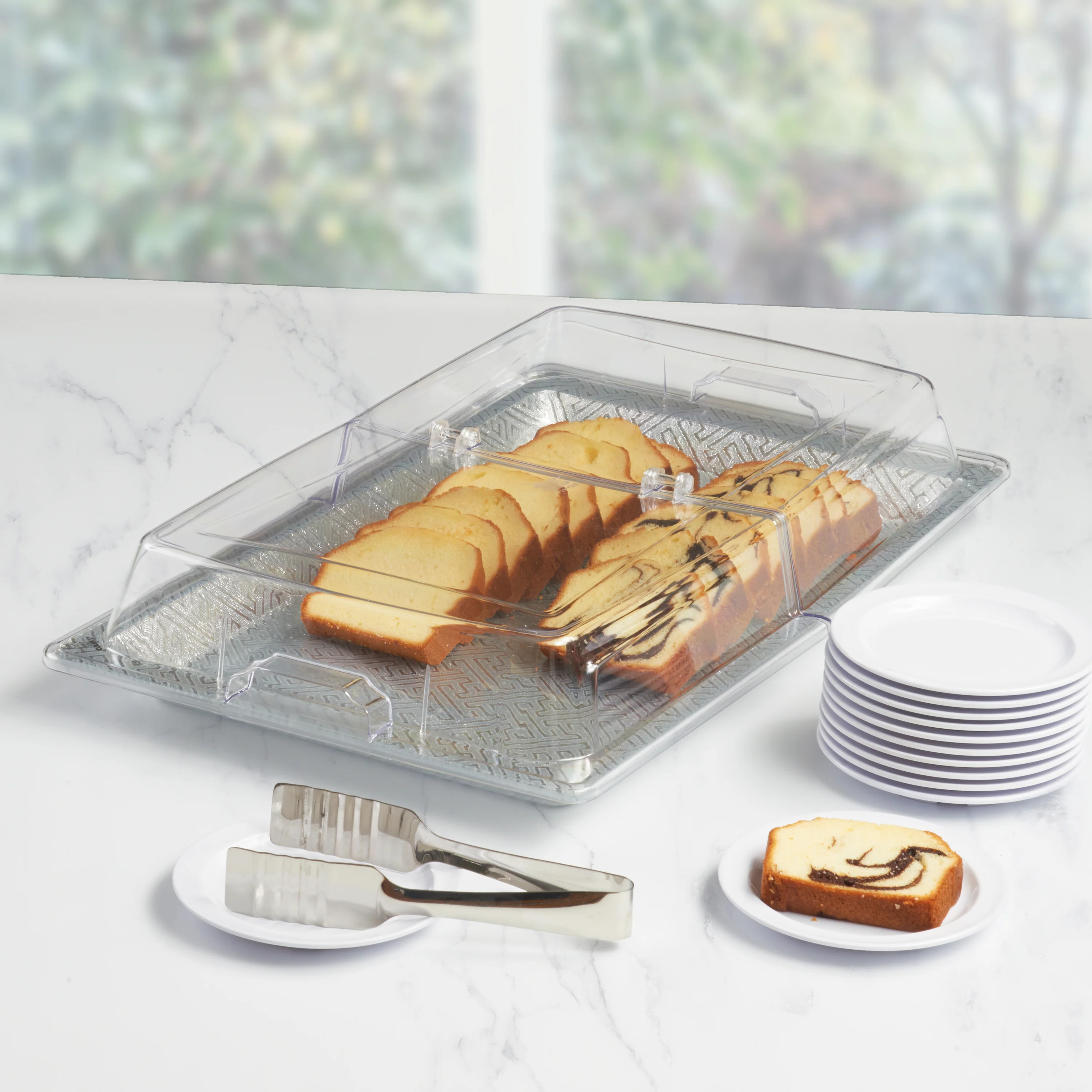 Winco C-DPFH 21 Inch Dome Cover Hinged Polycarbonate NSF Approved with Secure Closure - Image 4