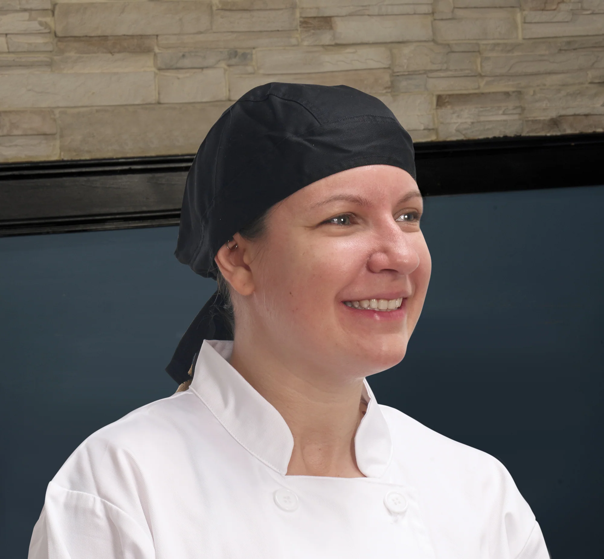 Winco CHHW-3K 12 Inch Adjustable Chef's Hat Black Poly-Cotton Blend - Image 4