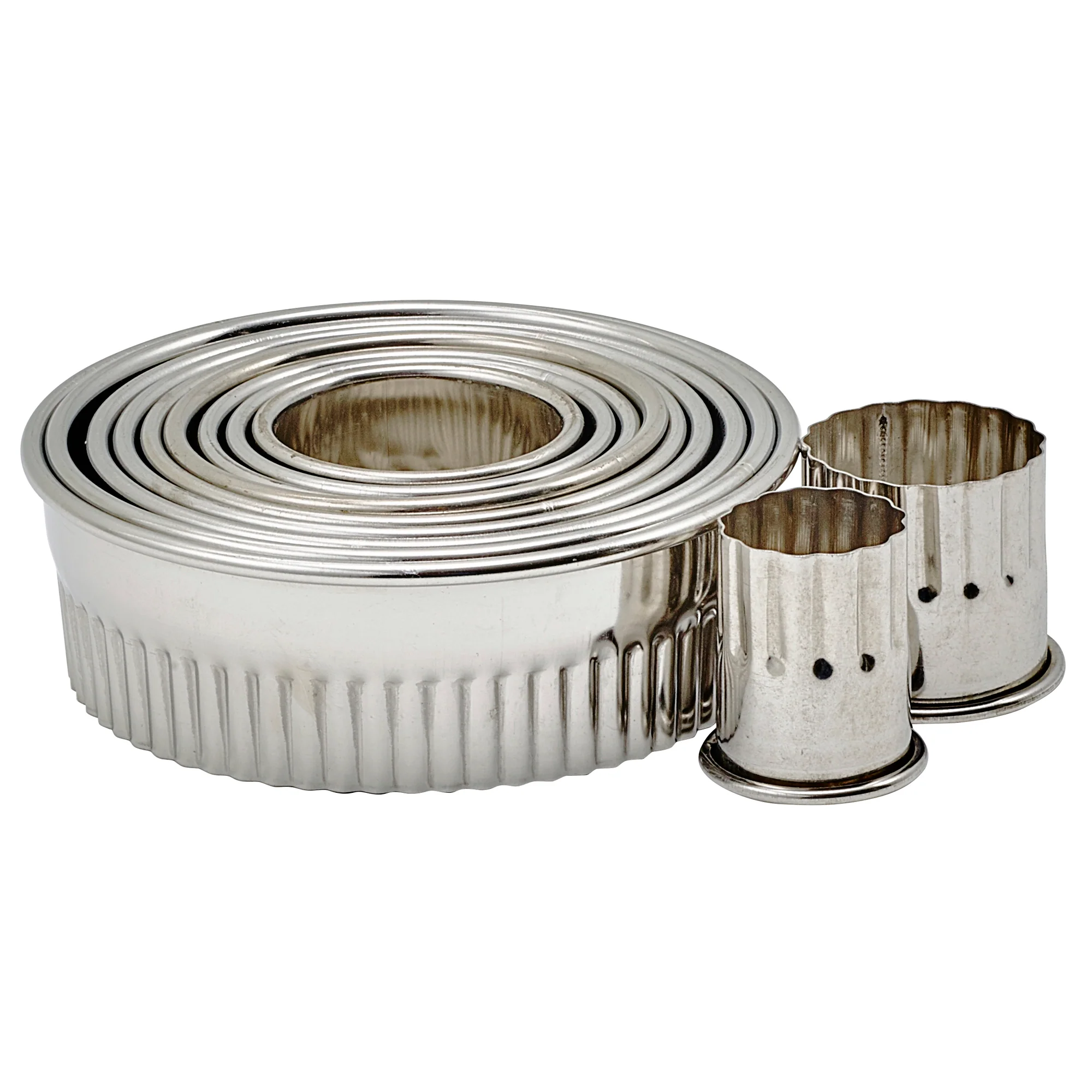 Winco CST-1 1” to 3-1/2” Diameter Cookie Cutter Set with Storage Container Stainless Steel - Image 3