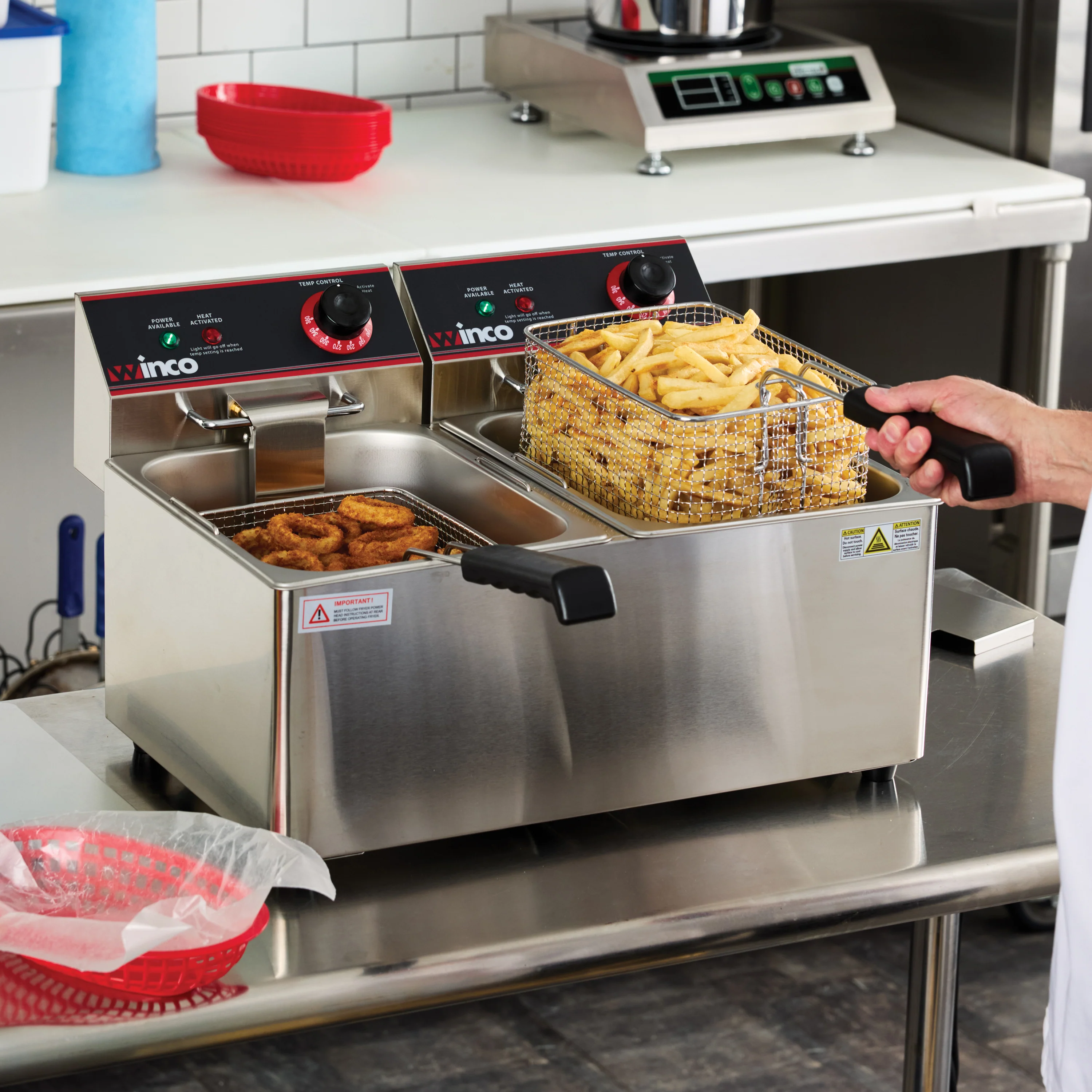 Winco EFT-32 21 Inch Electric Deep Fryer with 2 Tanks and Covers - Image 6