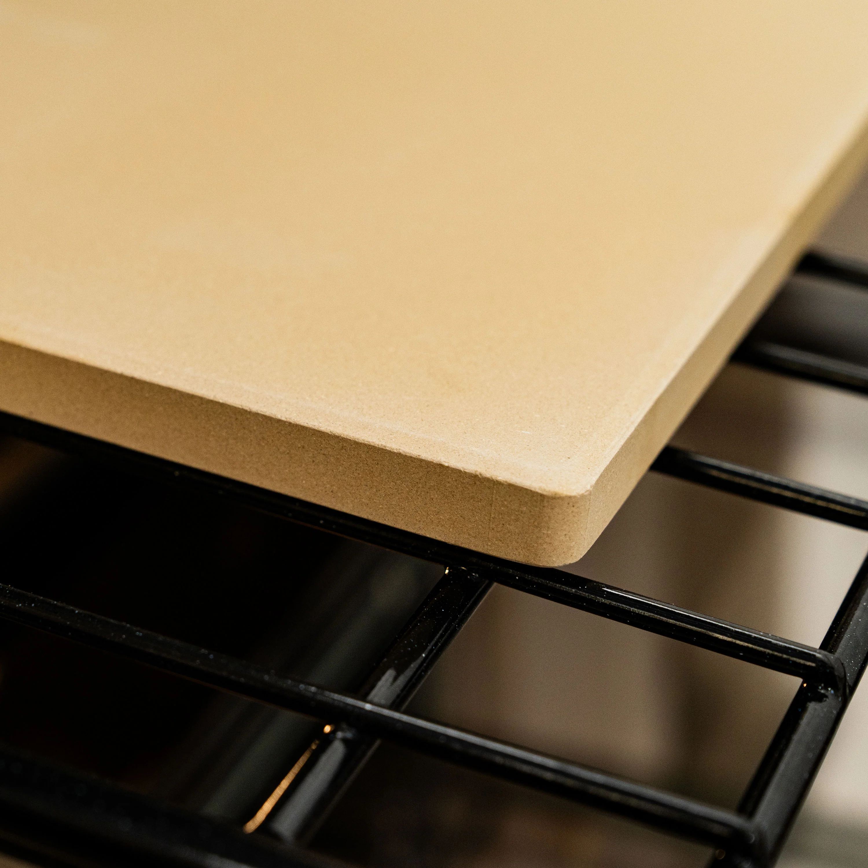 Winco KCH-09011 14 Inch Pizza Stone Rectangular Beige Cordierite Old Stone - Image 4