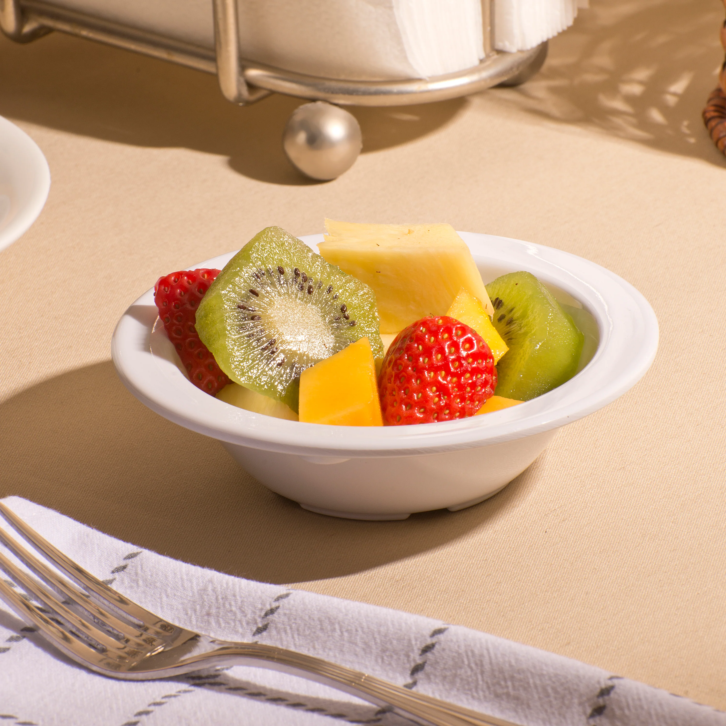 Winco MMB-4W 4 Oz Round Fruit Bowl 4-5/8 Inch Diameter Melamine White - Image 3