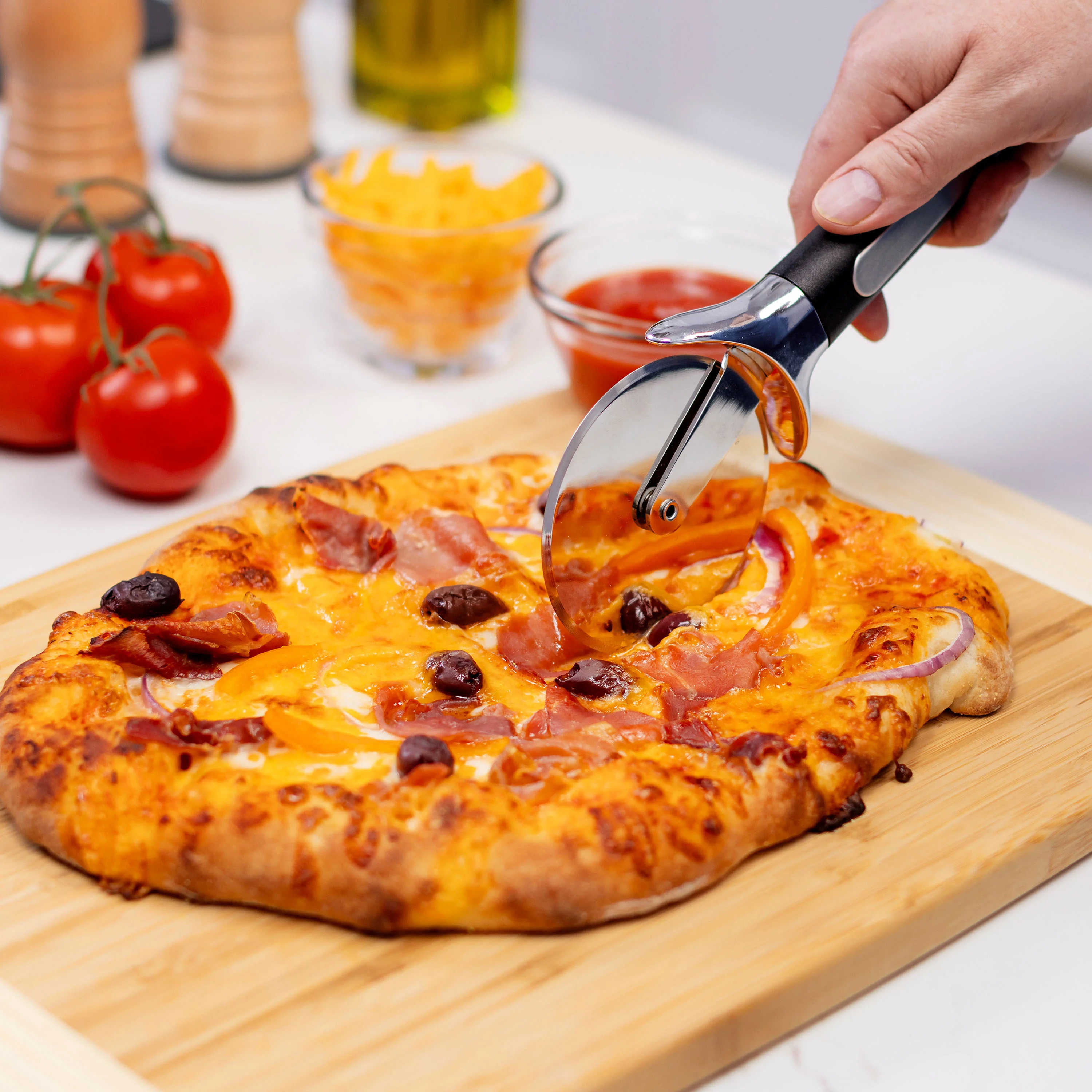 Winco PPC35 10 Inch Premium Pizza Cutter Old Stone with 3.5 Inch Cutting Wheel - Image 2