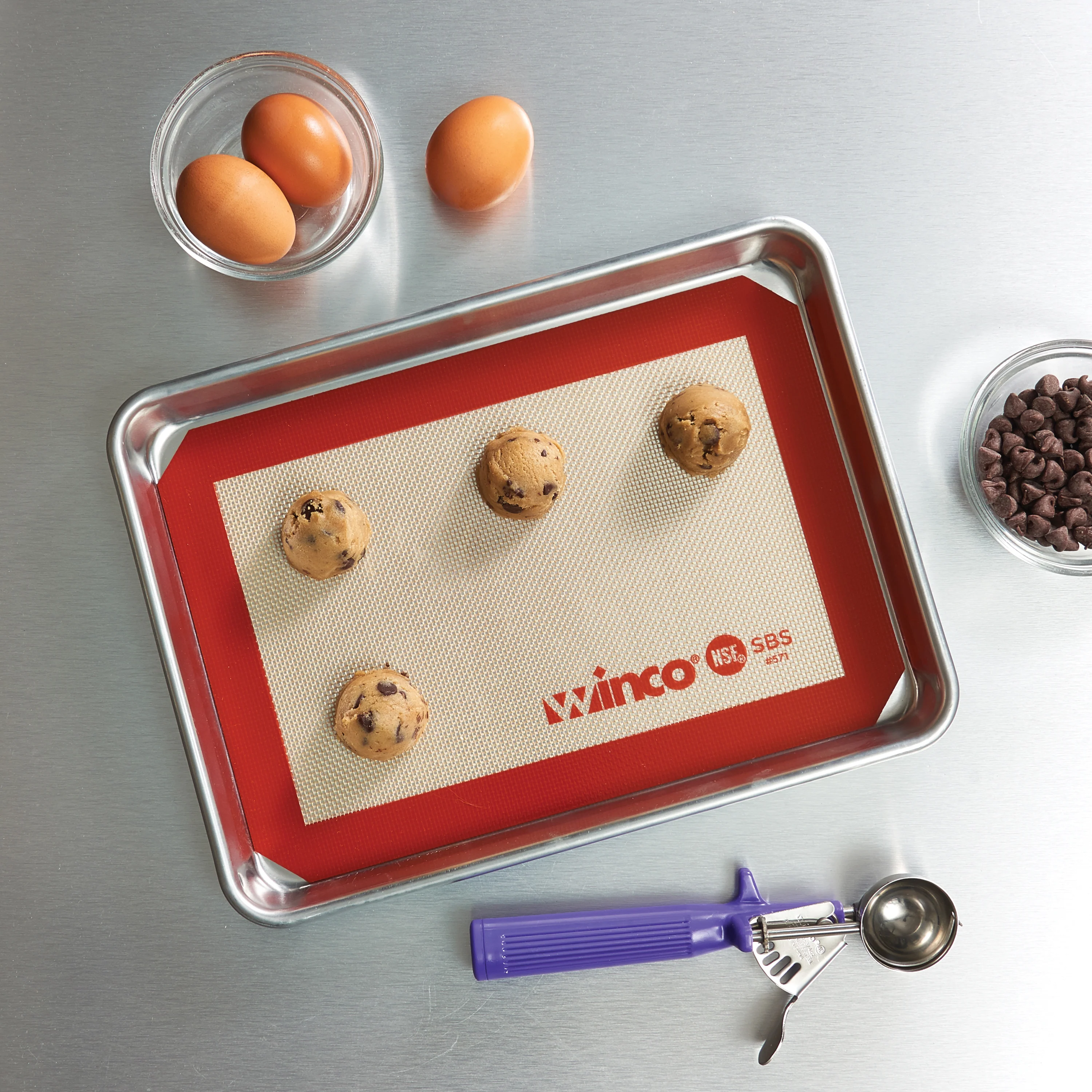 Winco SBS-11 11-3/4 Inch Baking Mat Double-Sided Silicone Red NSF - Image 4