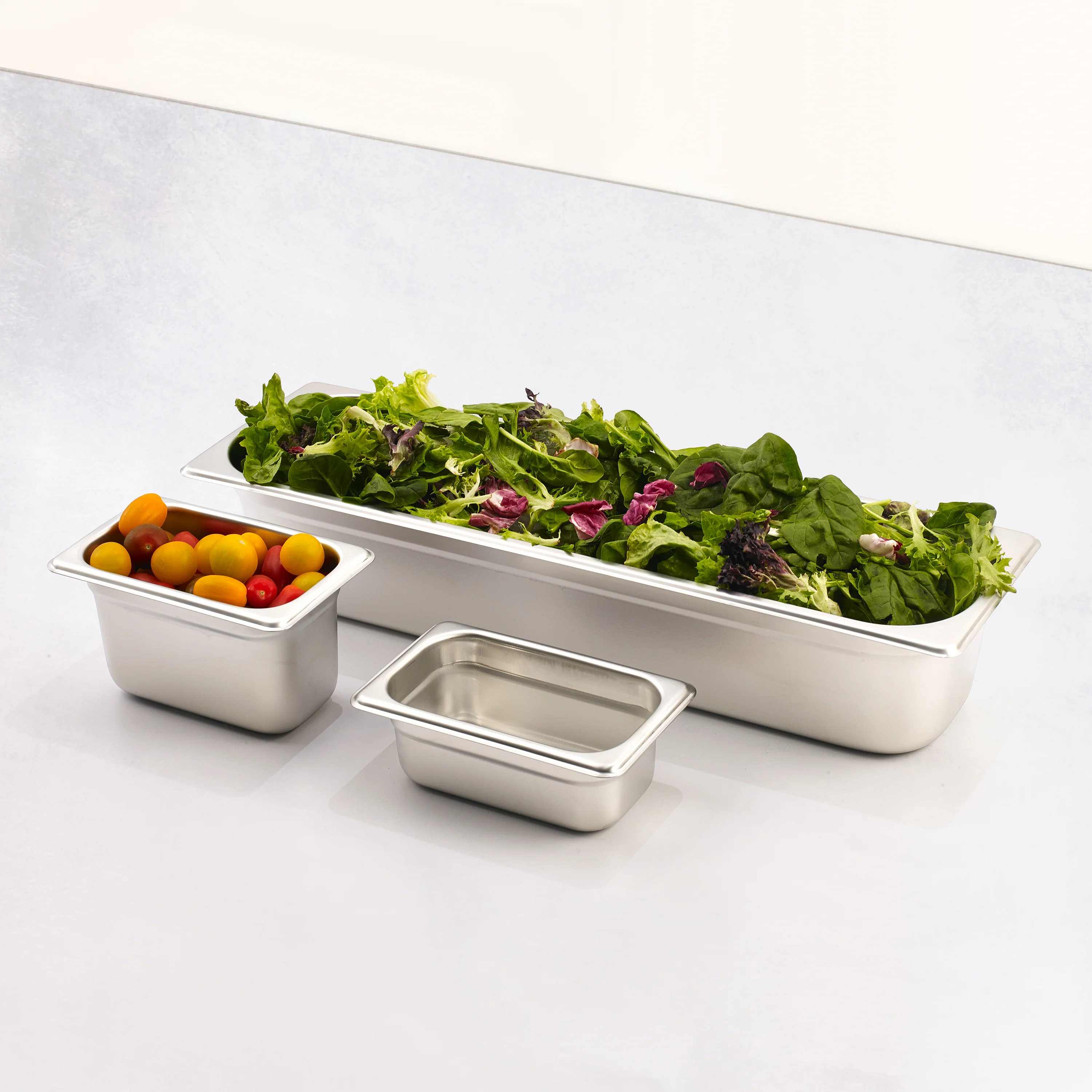 Winco SPJH-4HL 1/2 Size Long Steam Table Pan 20-4/5 Inch 22 Gauge Heavyweight - Image 3