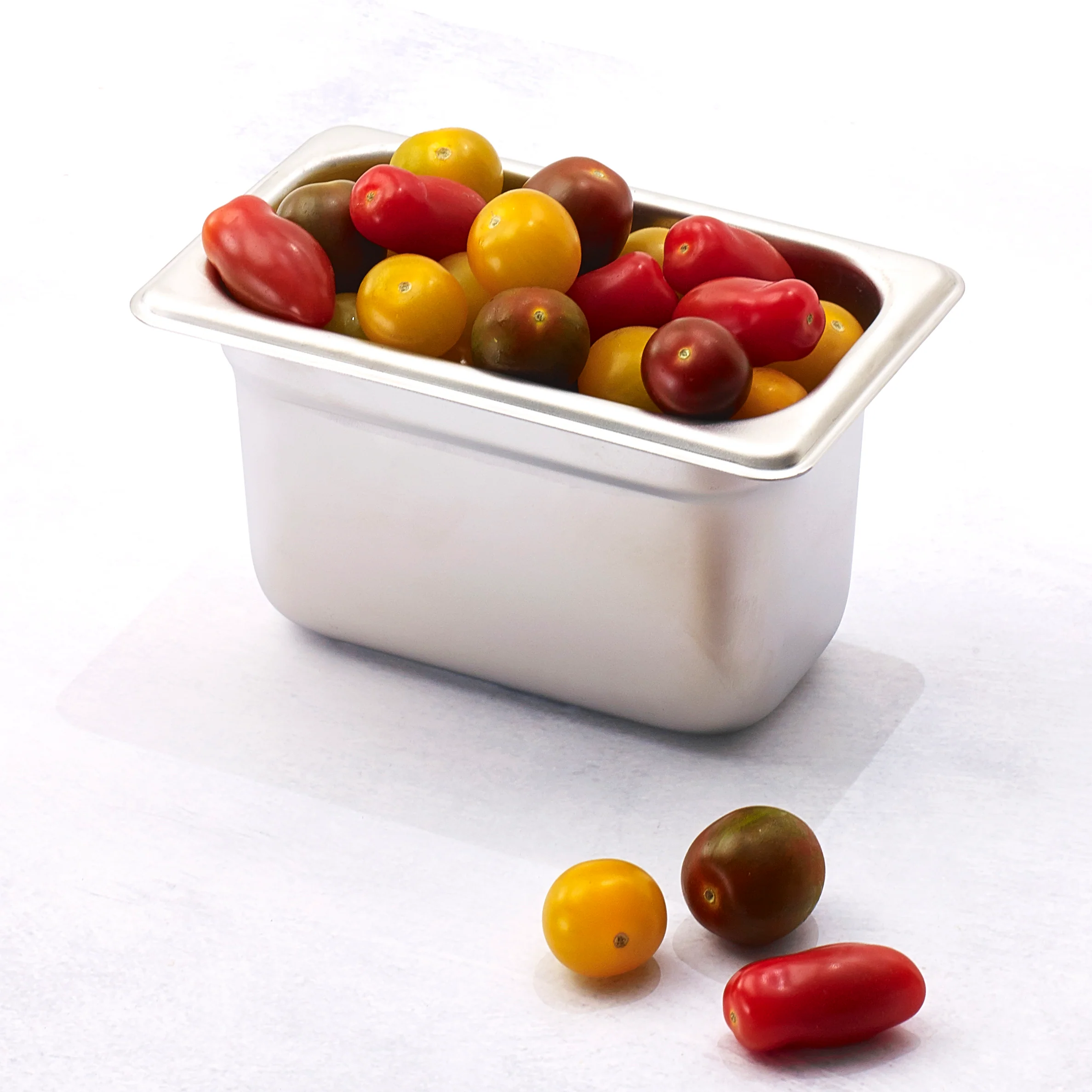 Winco SPJM-904 6-3/4 Inch Steam Table Pan 1/9 Size 24 Gauge Stainless Steel with Anti-Jamming - Image 2