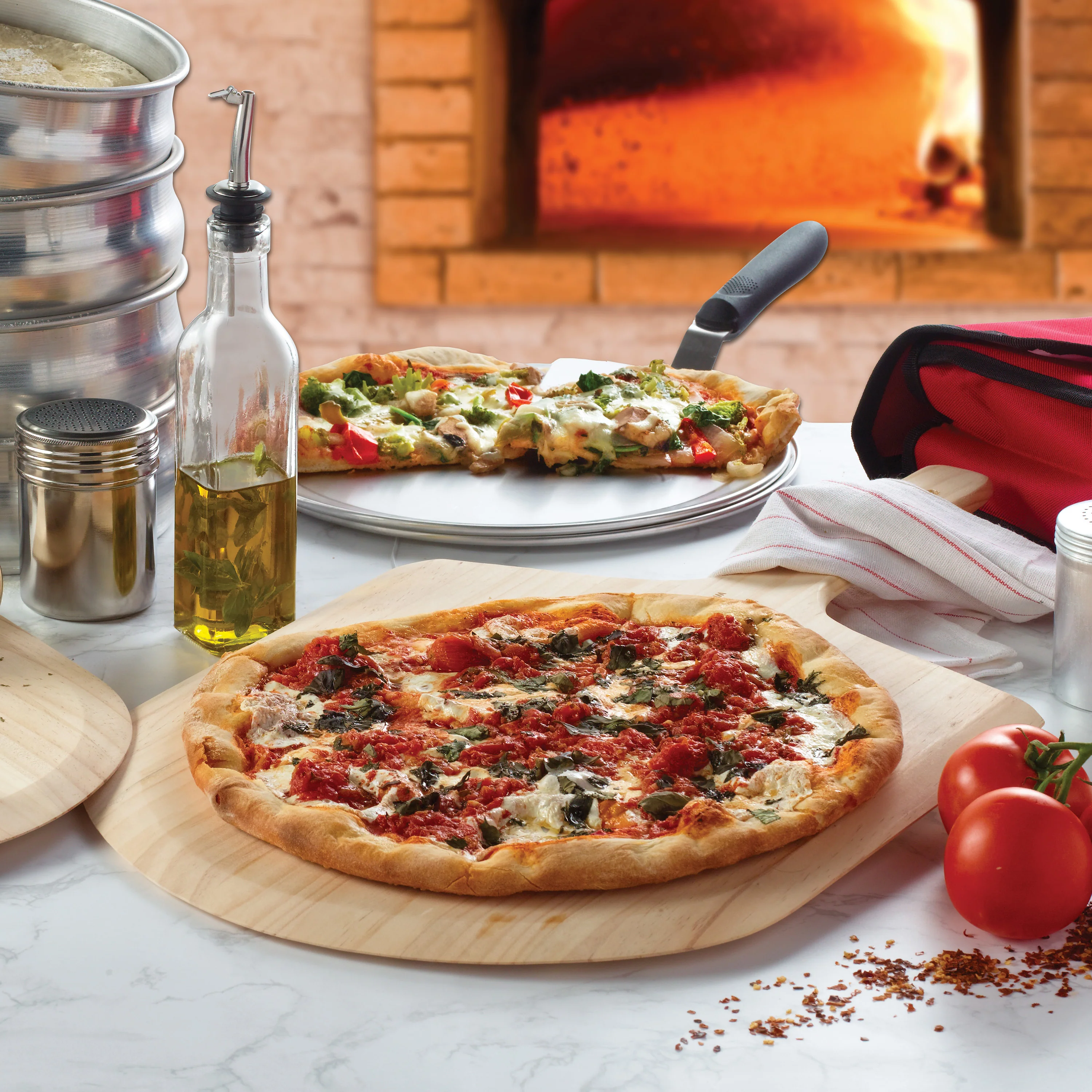 Winco 16" Wooden Pizza Peel - 42" Extra-Long Handle - Image 3